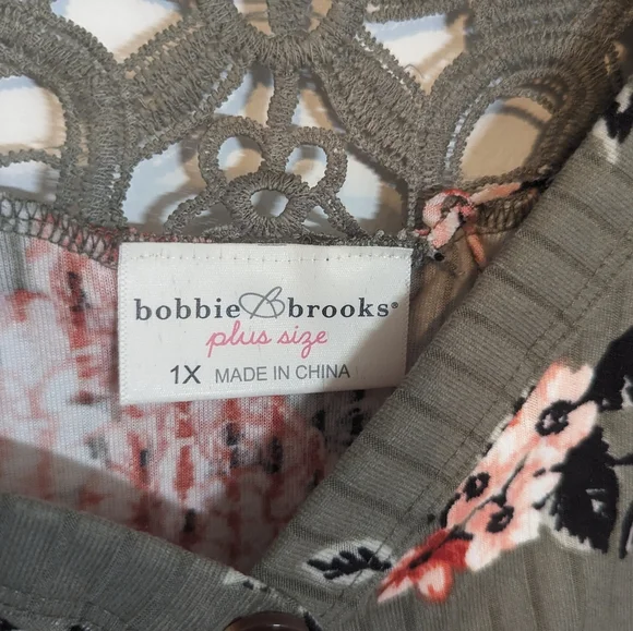 Floral Tie Front Top - Picture 3 of 4